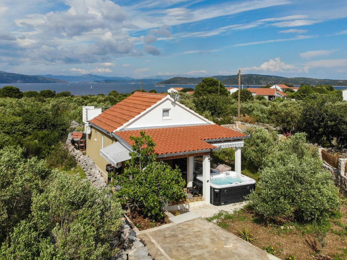 Vila Lila 말리 드르베니크 외부 사진